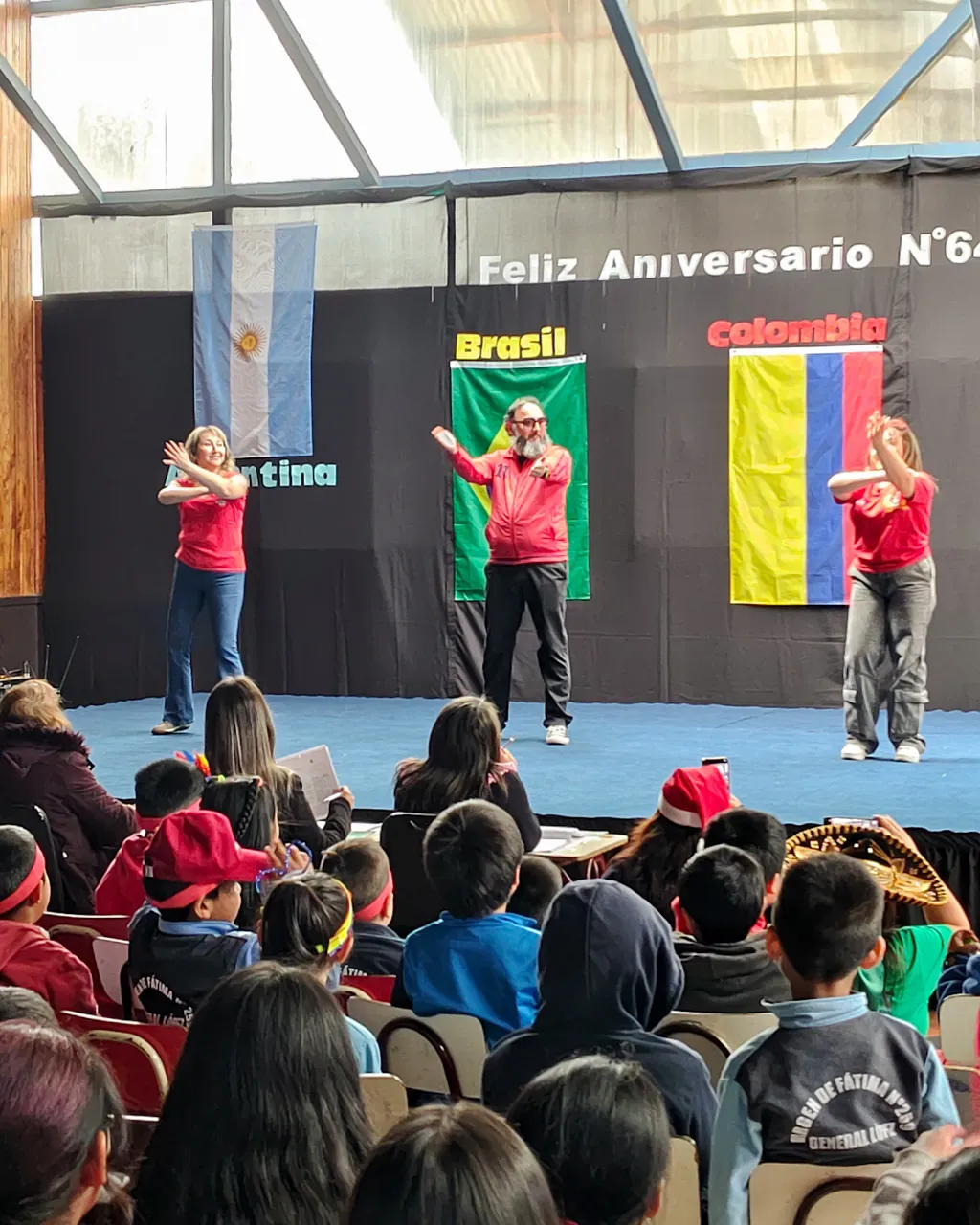 Aniversario n°64 de nuestra Escuela, foto 17 de 33