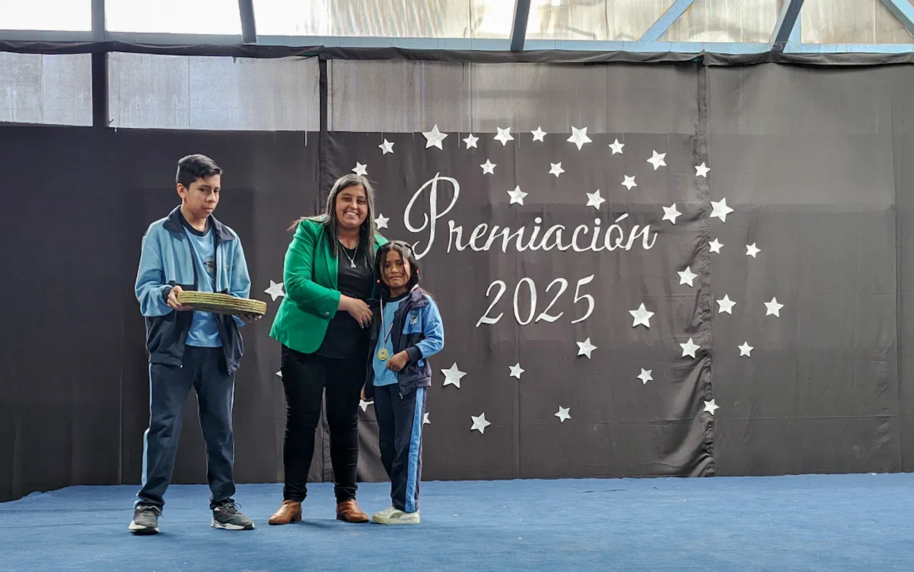 Premiación Estudiantes Destacados, foto 1 de 11
